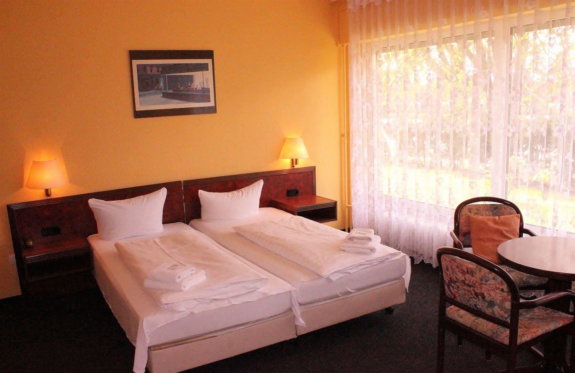 Apartment-Hotel-Dahlem Berlin Luaran gambar